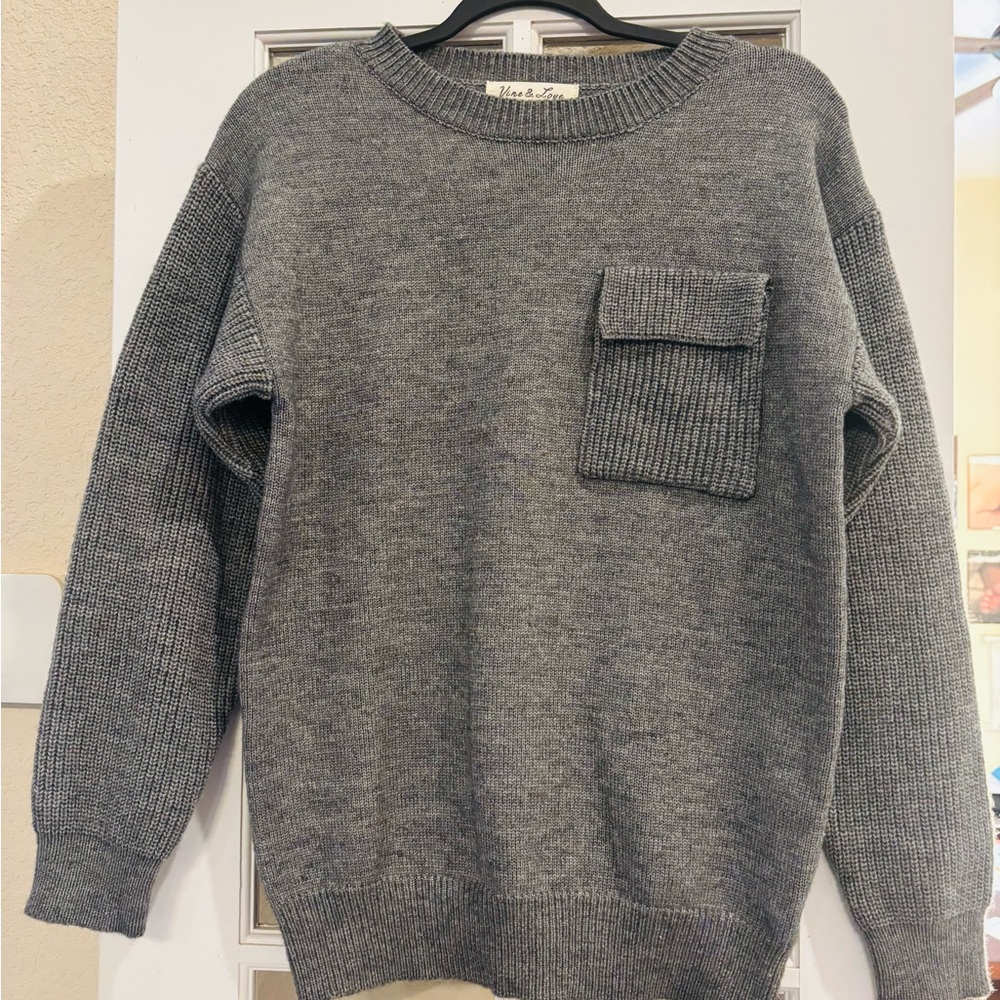 Vine & Love Charcoal Crewneck Sweater